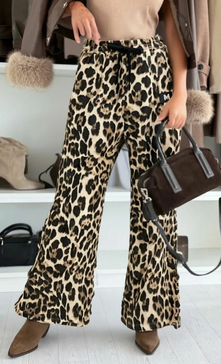 Leopard print trousers - Image 2