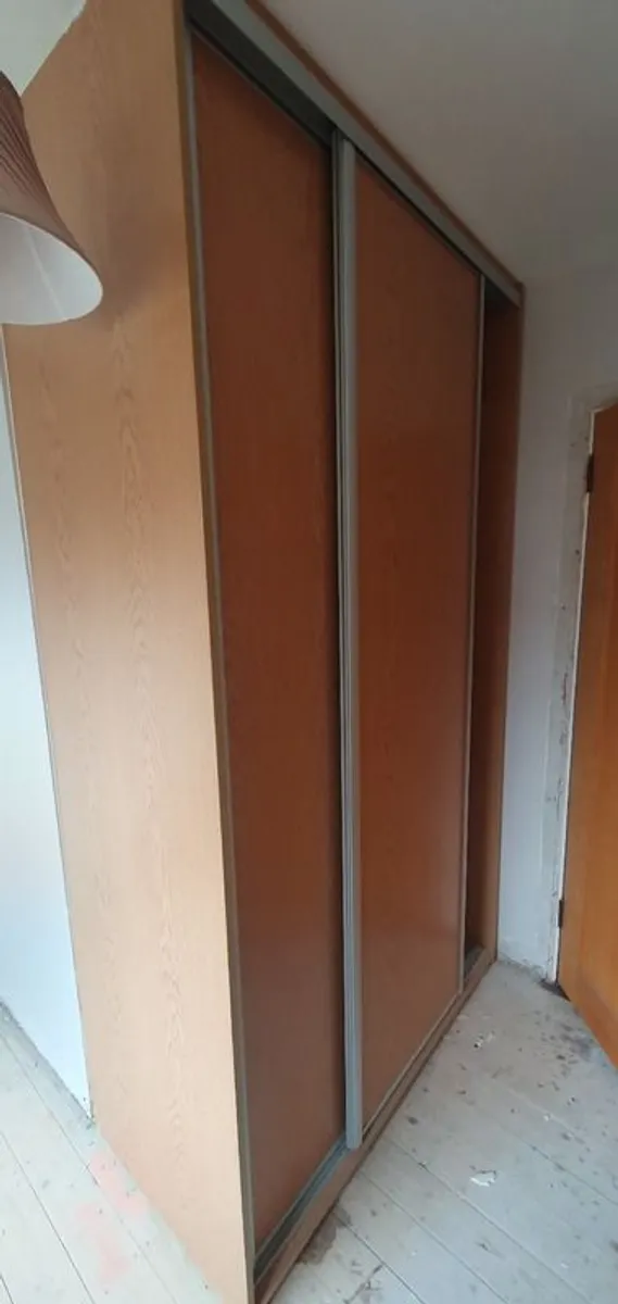 Sliderobe wardrobe - Image 1