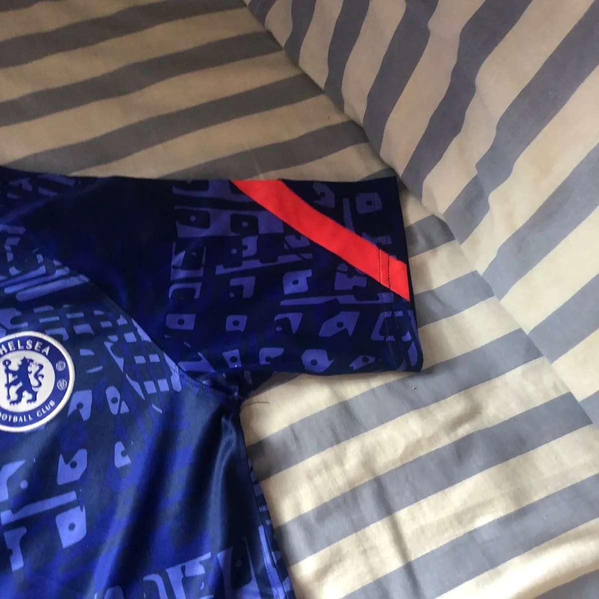 Chelsea Training jersey - Image 3