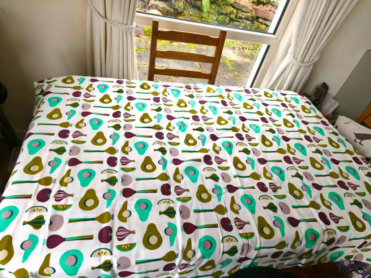 Large CASA cotton table cloth w/retro design - Image 1