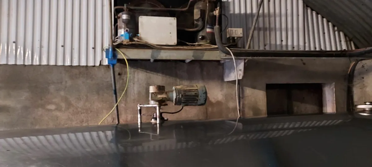 Mueller Milk Tank - Image 3