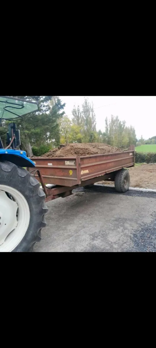 Tractor and driver hire - Image 3