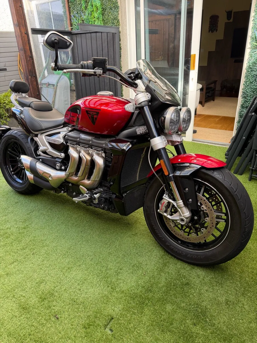 ROCKET 3 GT 221 SPECIAL EDITION - Image 4