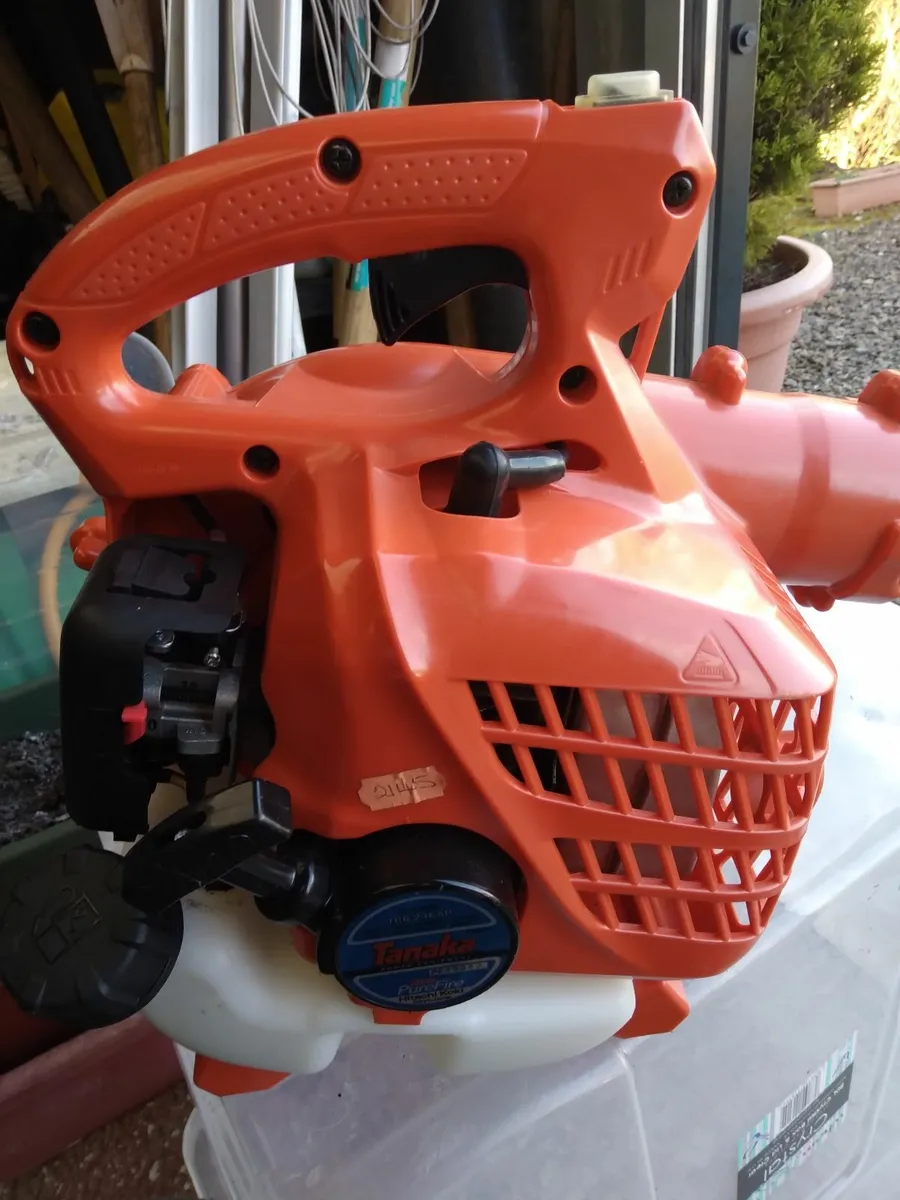Leaf Blower Tanaka Brand New - Image 1