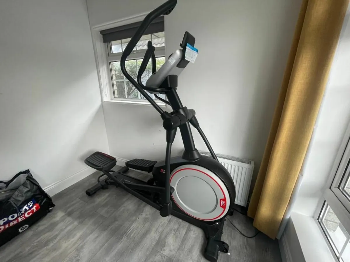 Nordic Track Elliptical Cross Trainer - Image 3