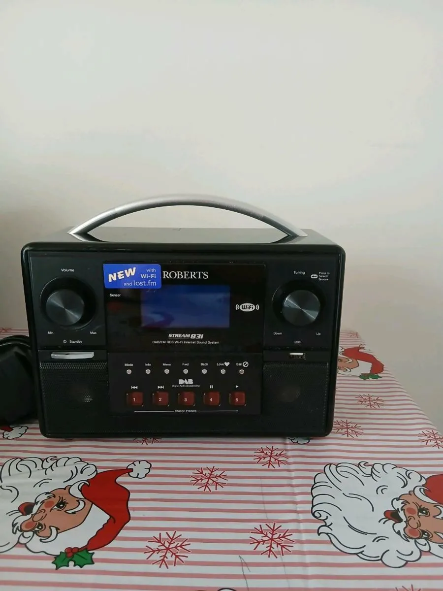 Roberts 83i Internet radio - Image 1