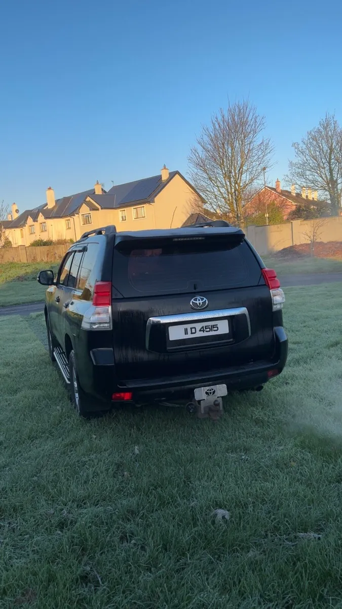 2011 Toyota Landcruiser - Image 4