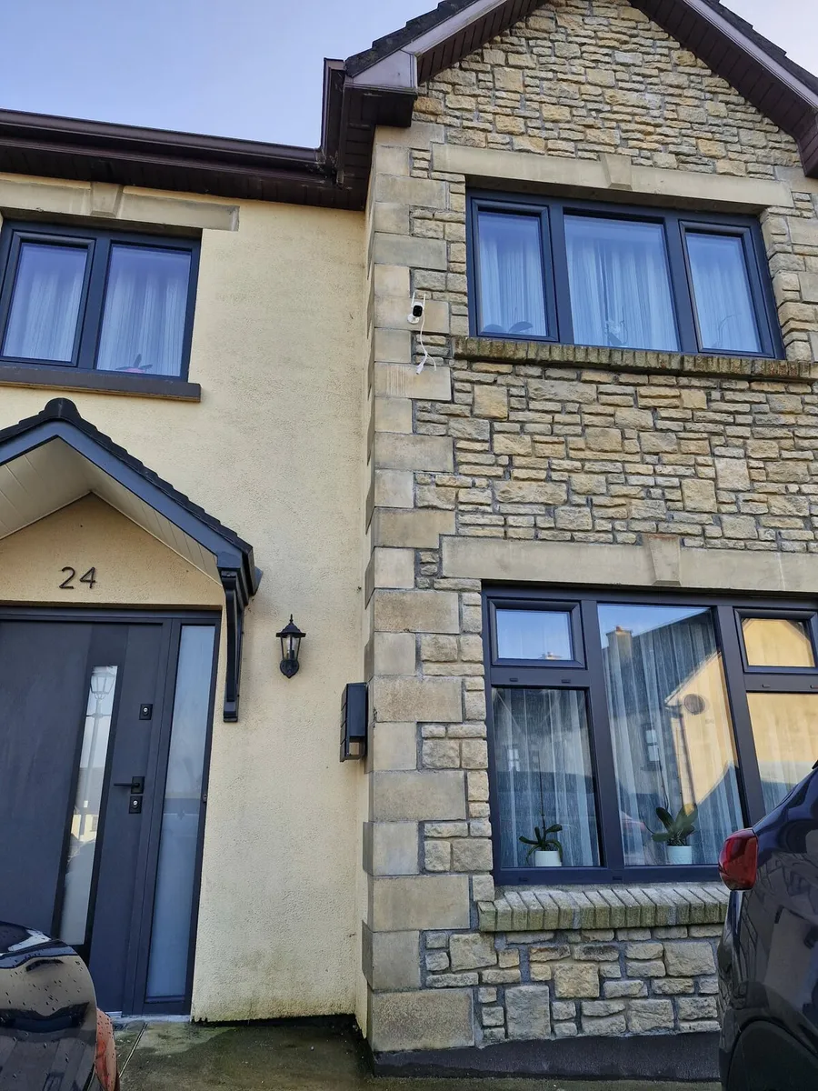 All Windows & Doors.20k for 4 bedroom - Image 1