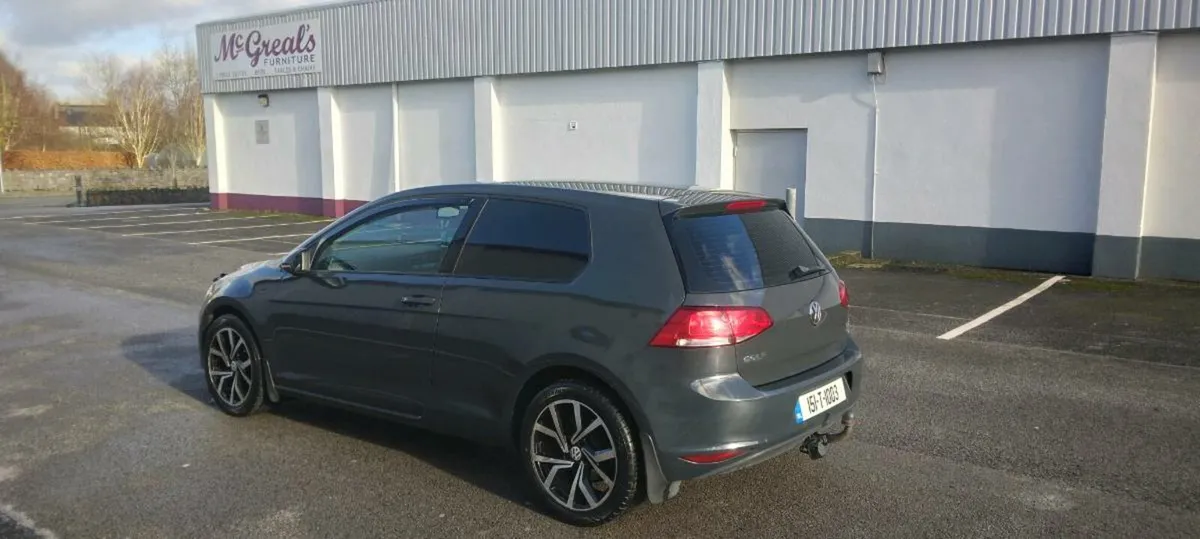 VW Golf - Image 1