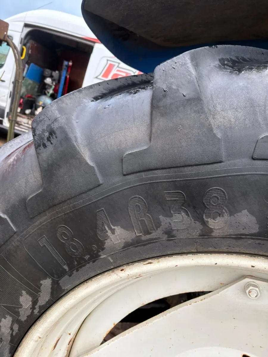 Tractor tyres - Image 3