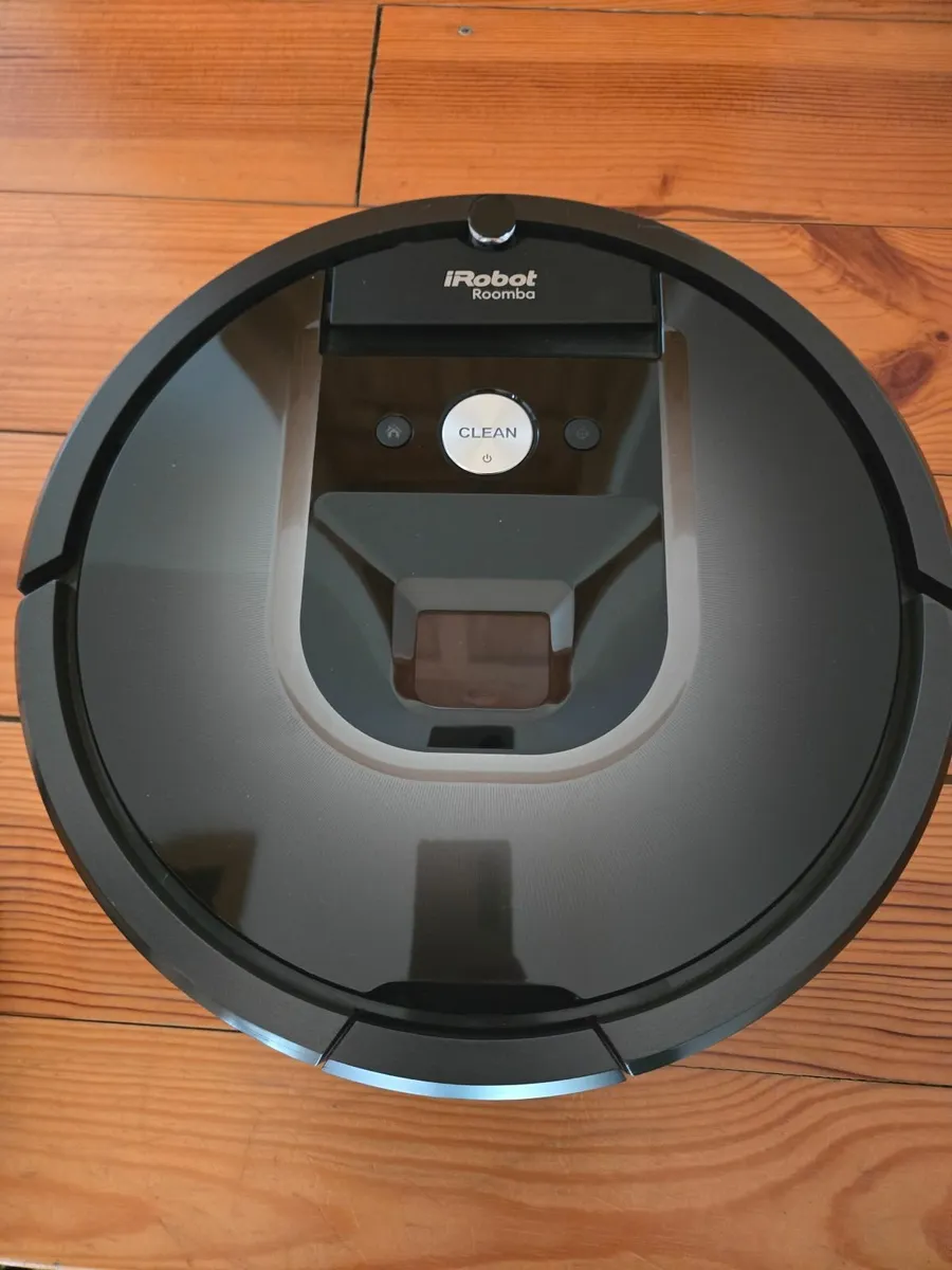 Hoover Robot - Image 2