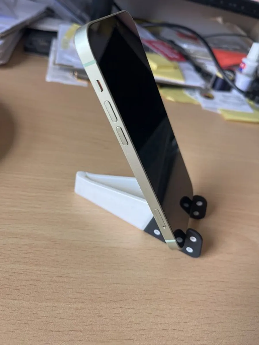 Apple iphone 12 - Image 2