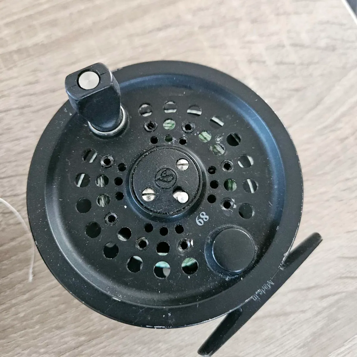 2x scientific angler fly reels - Image 1