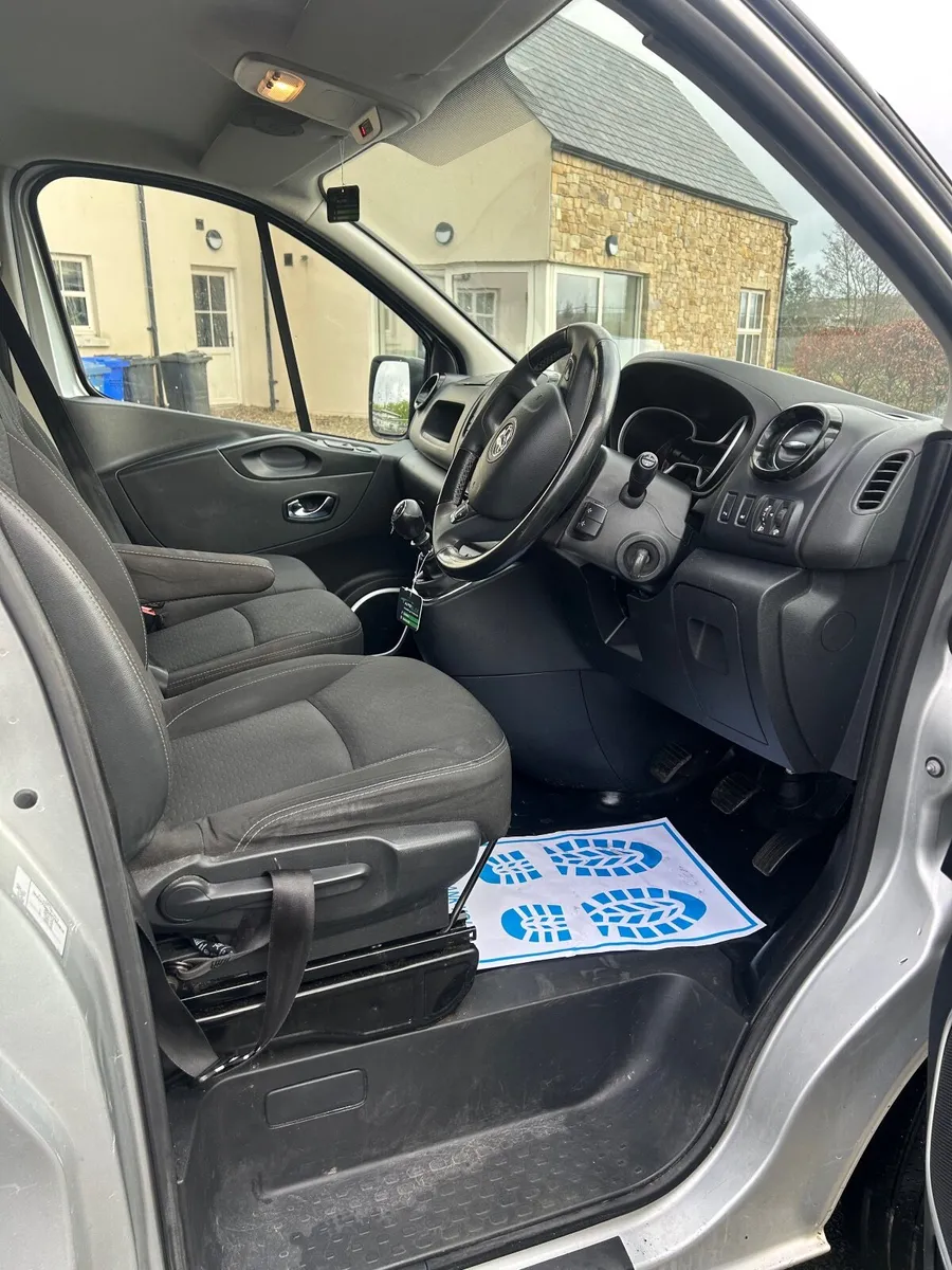 Vauxhall Vivaro 2018 - Image 4