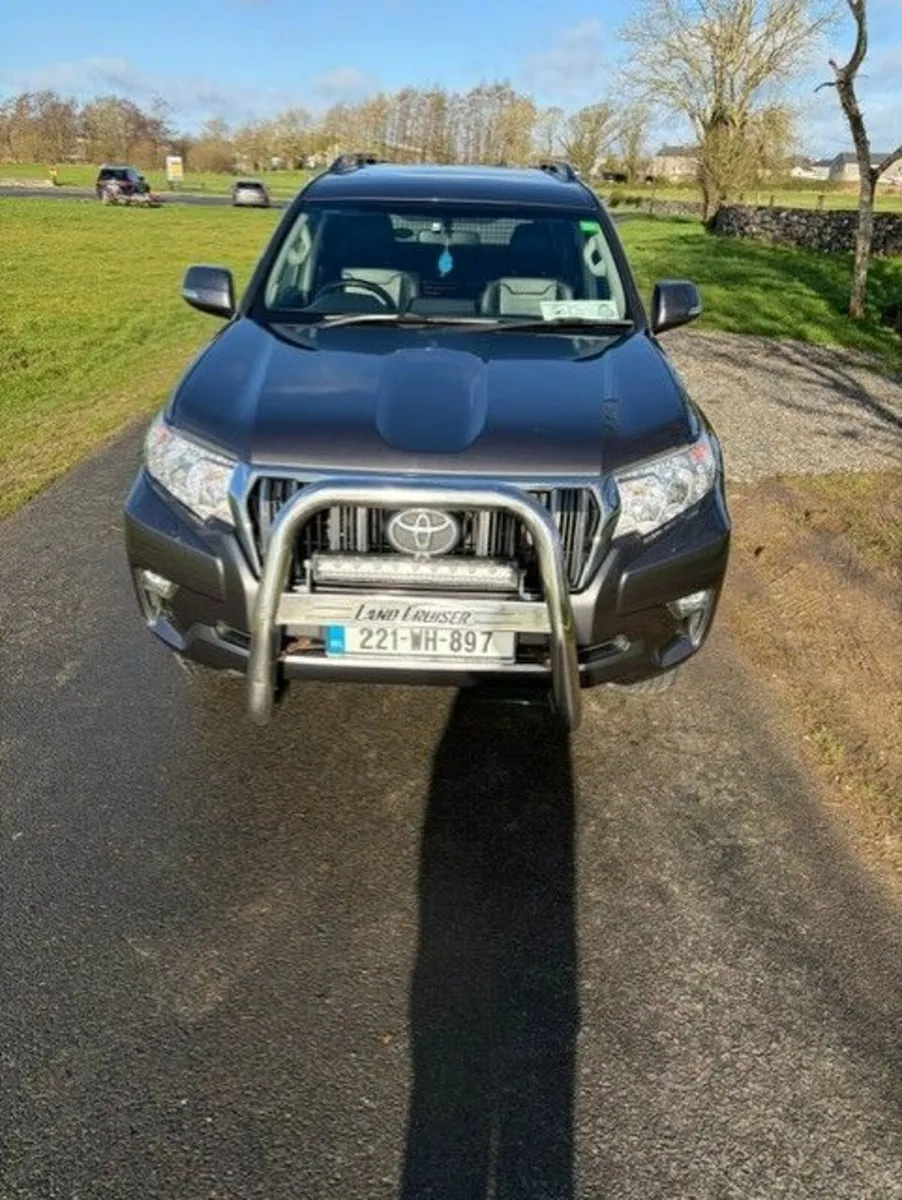 221 Toyota Land Cruiser LWB Commercial - Image 2