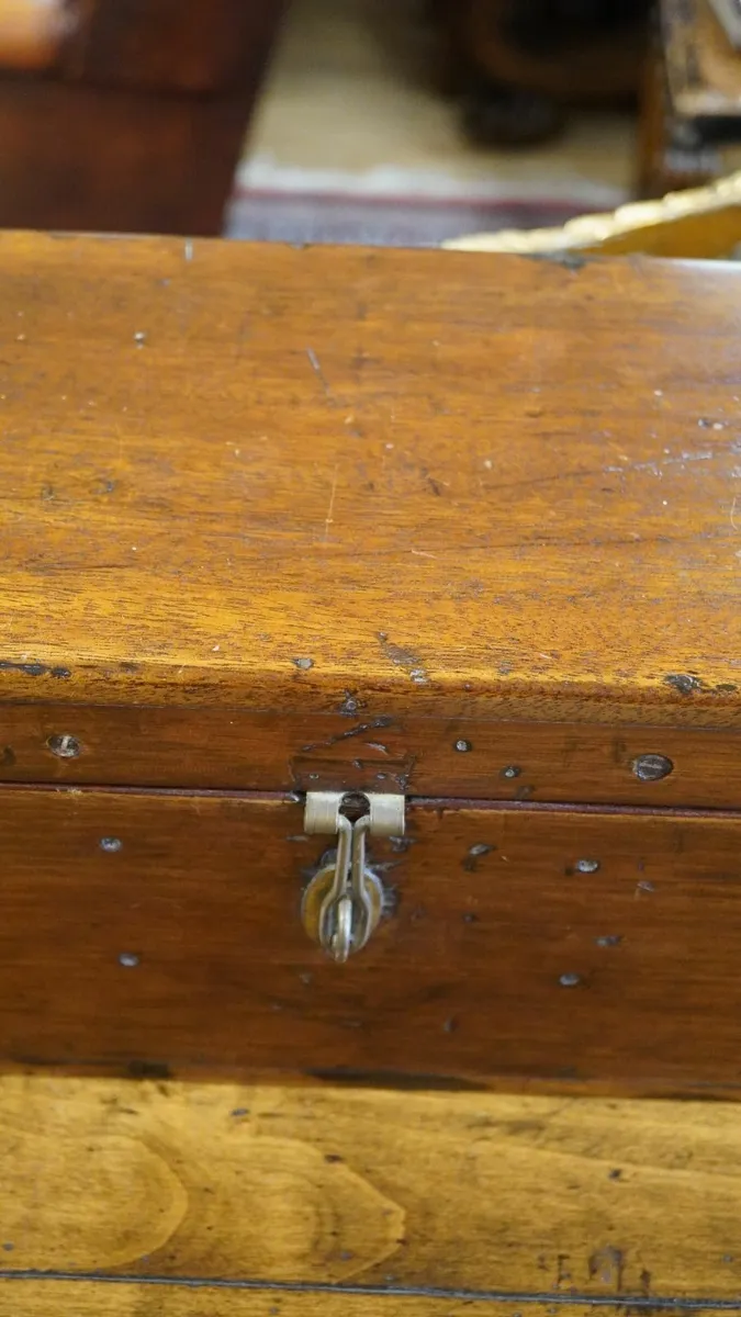 Gentleman’s Mahogany Document Trunk - Image 3