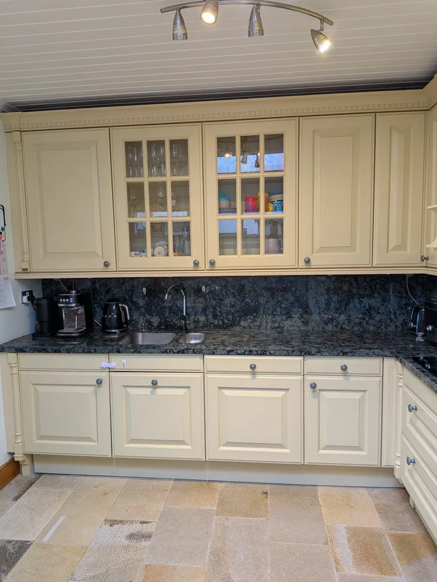 Kitchen solid wood hand painted granite worktop - Image 2