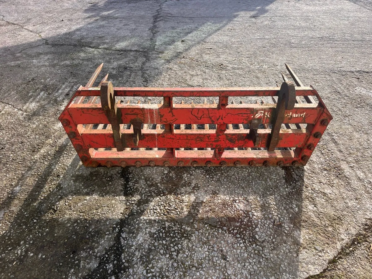 Kereverland stone fork - Image 4