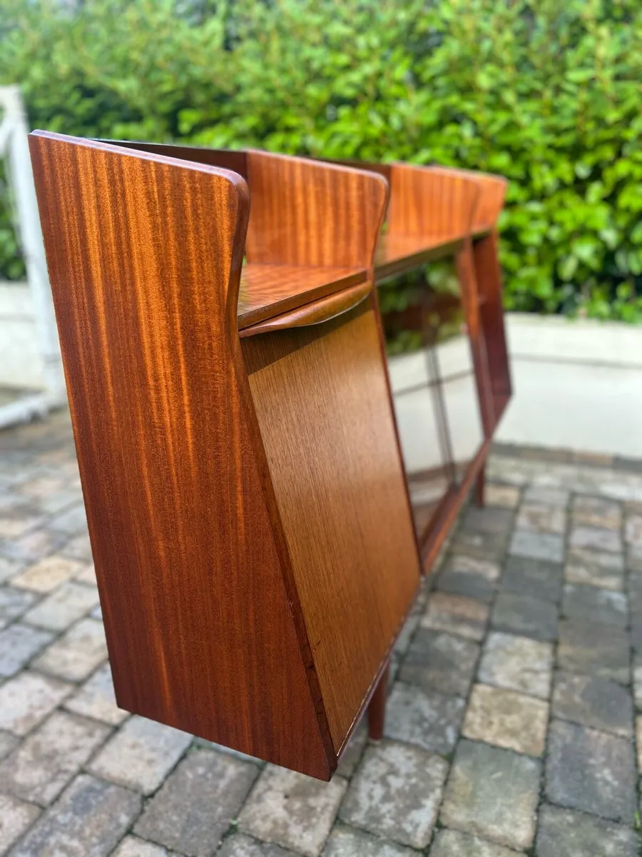 Mid century teak display sideboard by McIntosh - Image 4