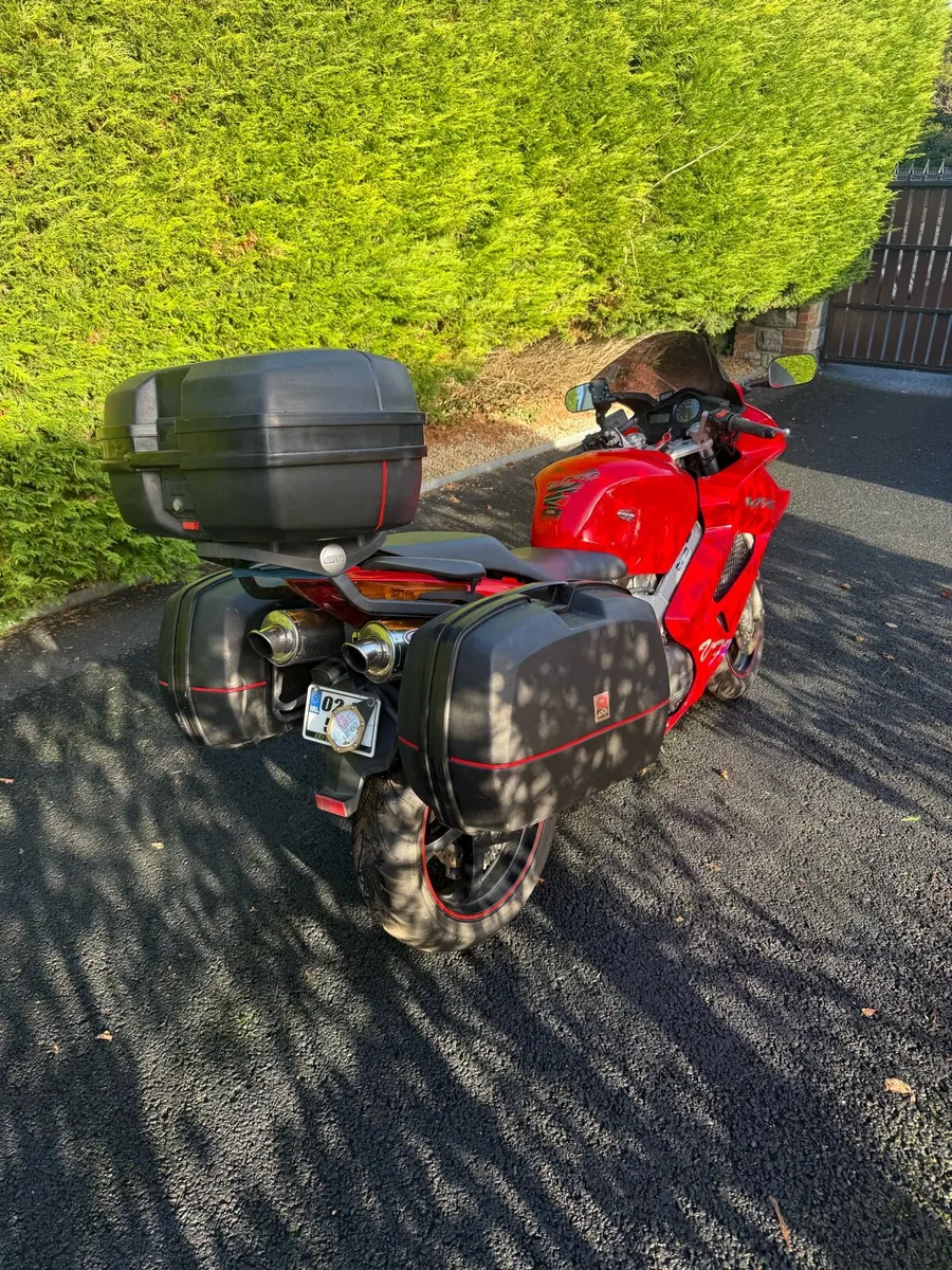 Honda vfr,Honda fireblade,Honda cbr600f and Suzuki - Image 4