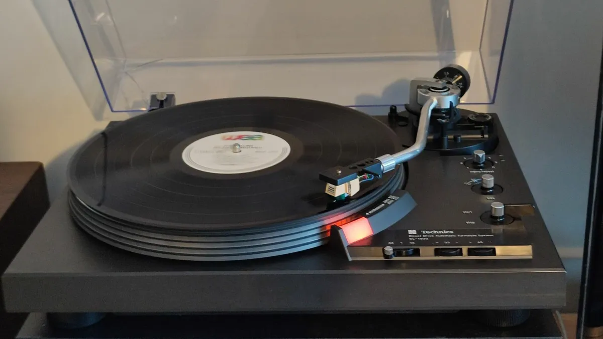 CLASS Technics SL-1900,FullAuto Turntable.Direct D - Image 2
