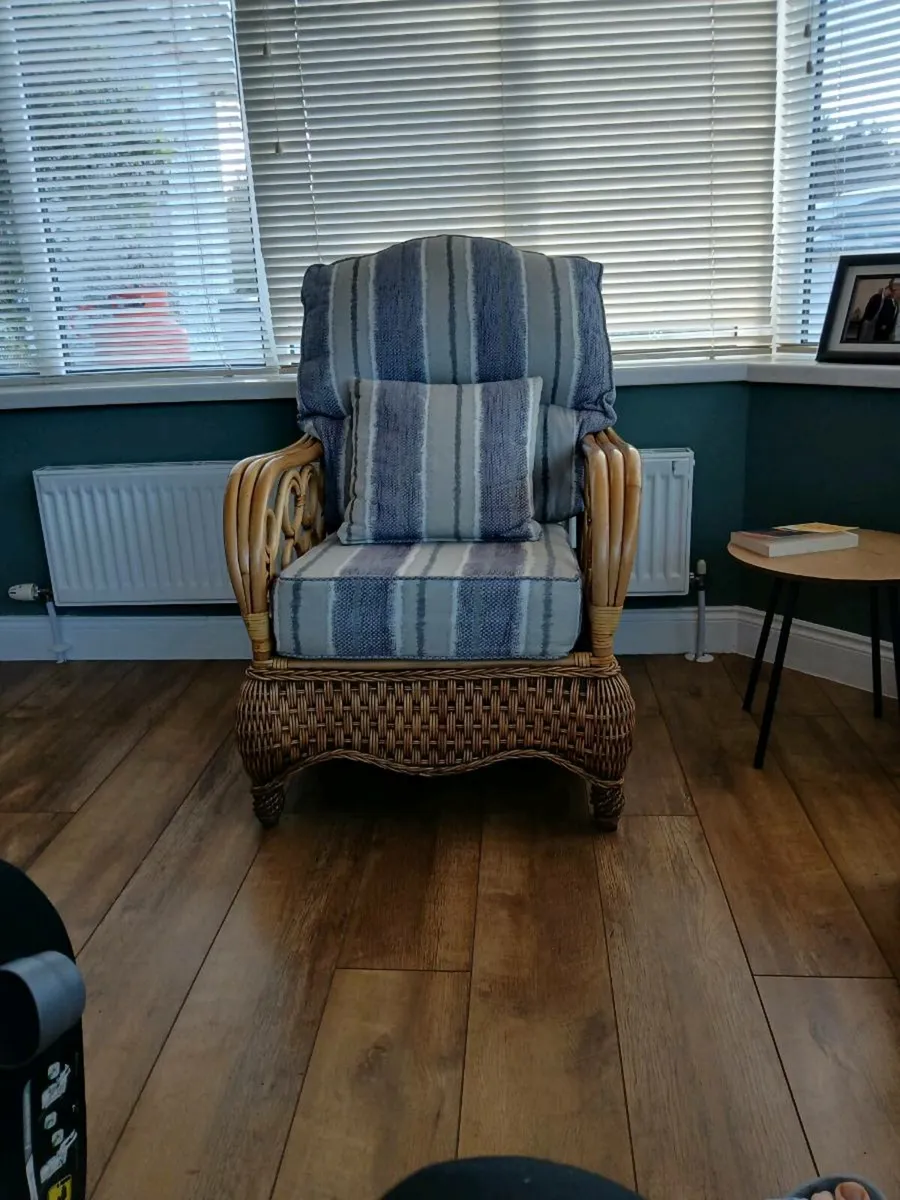 Conservatory Furniture - Image 4