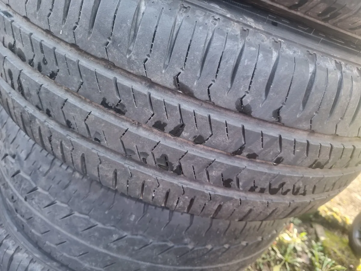 Toyota hiace alloys - Image 2