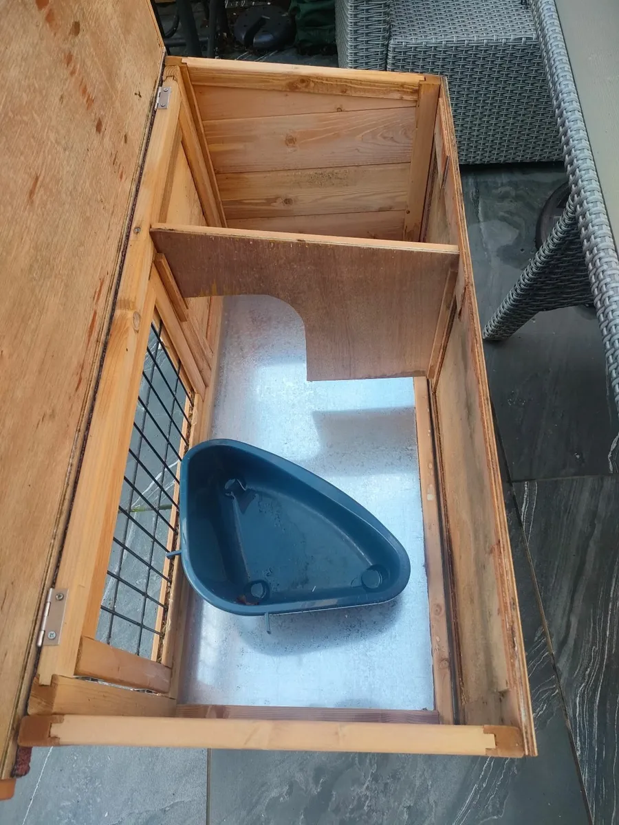 Rabbit hut - Image 2