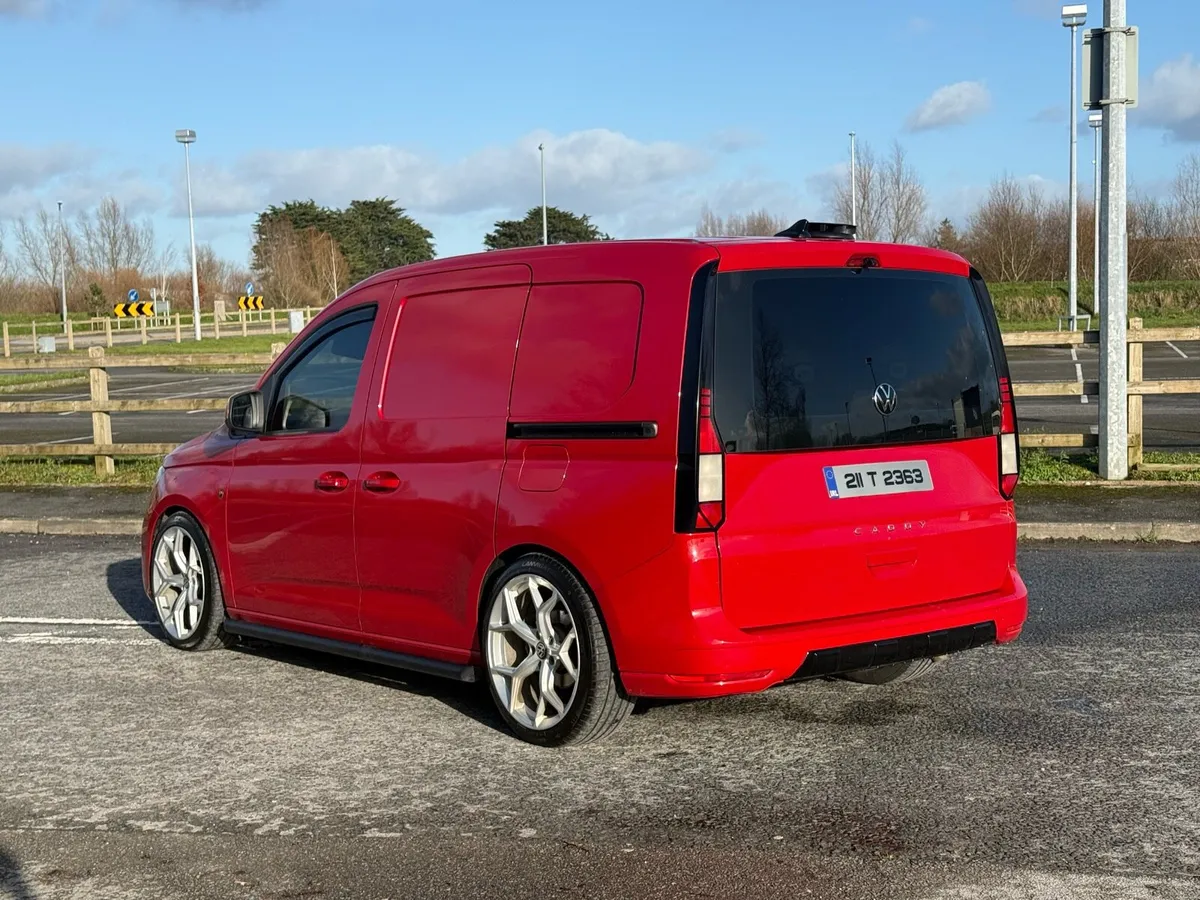 VW Caddy Auto (Tailgate, Carpet lined, 19” alloys) - Image 2