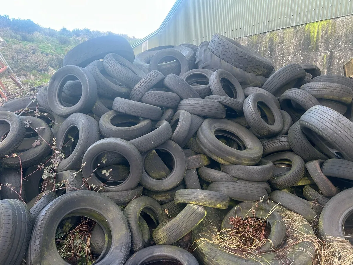 Tyres for silage pit