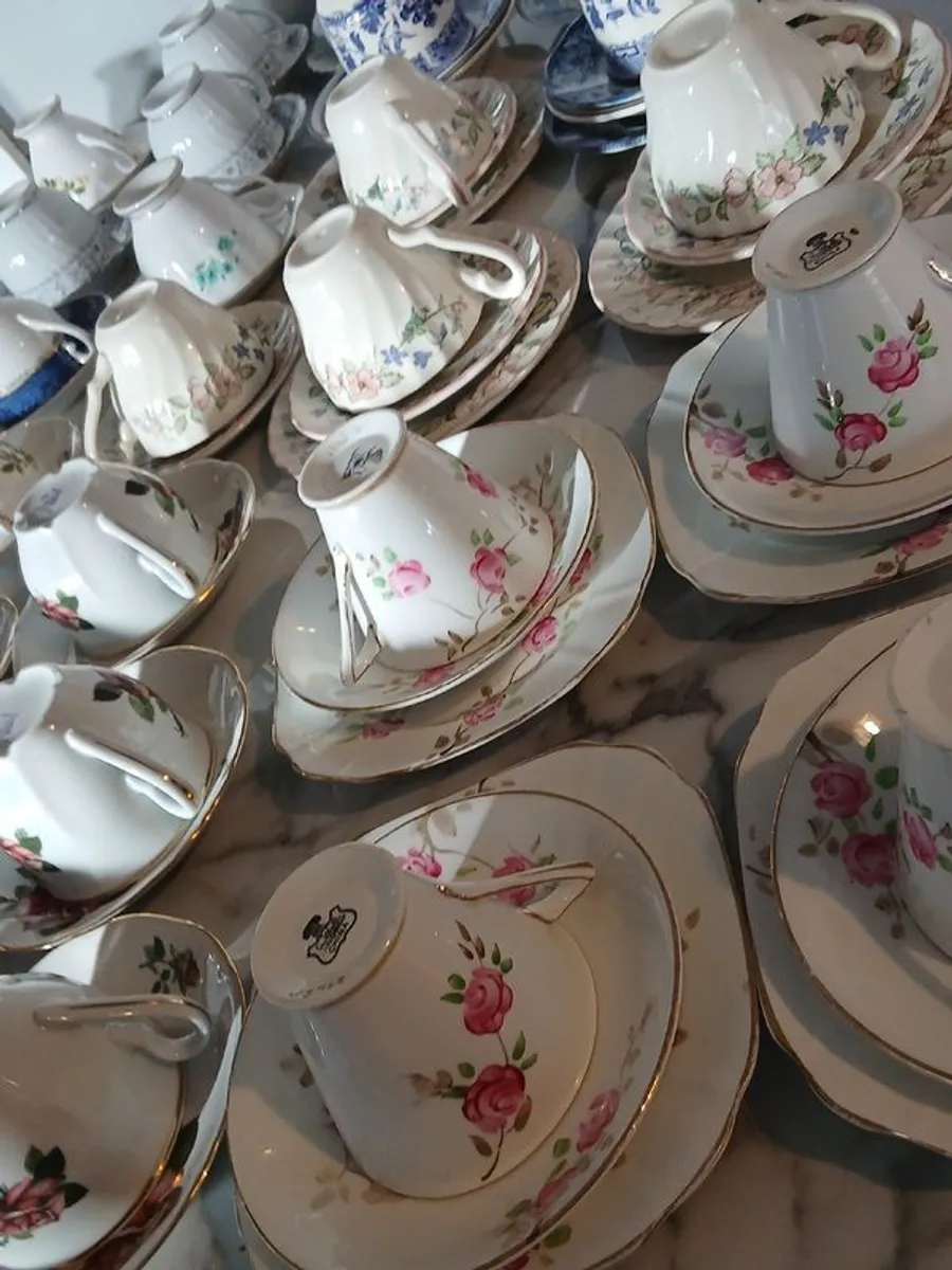 Afternoon Tea Delph and Cake Stands - Image 1