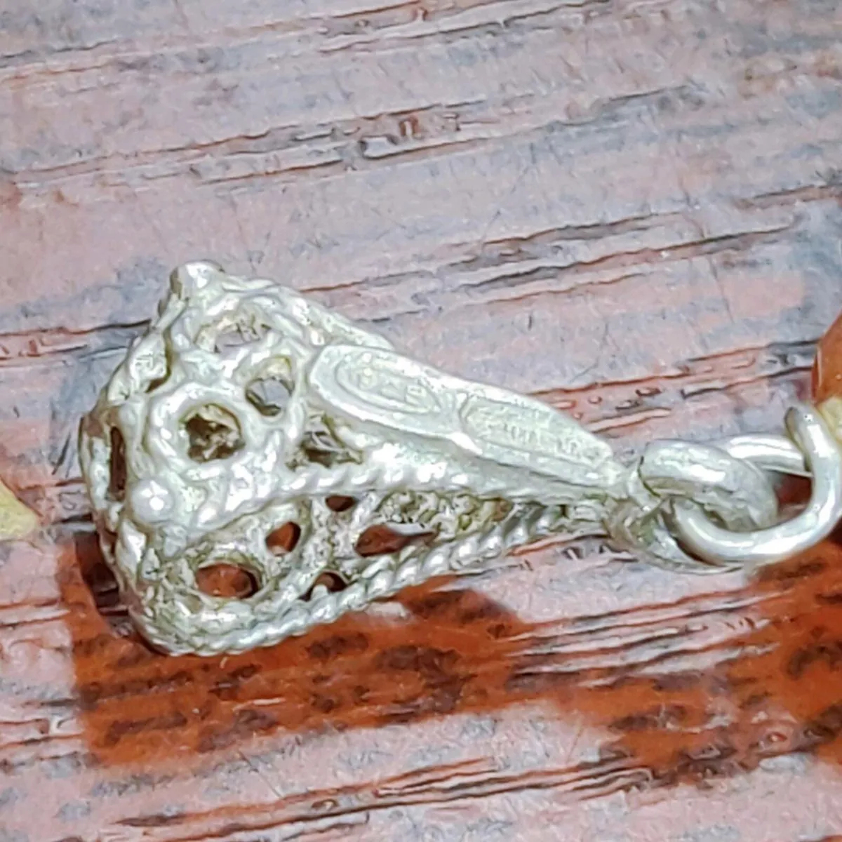 HUGE CORAL WISHBONE, 925 Silver New Unisex Pendant - Image 2