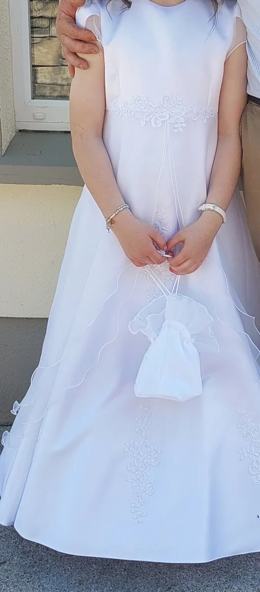 Communion Dress, shoes, headpiece & bag - Image 1
