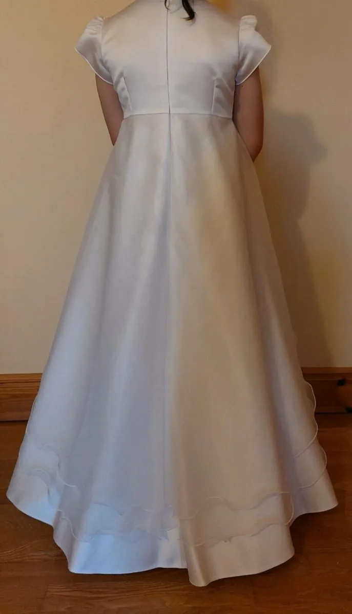 Communion Dress, shoes, headpiece & bag - Image 3