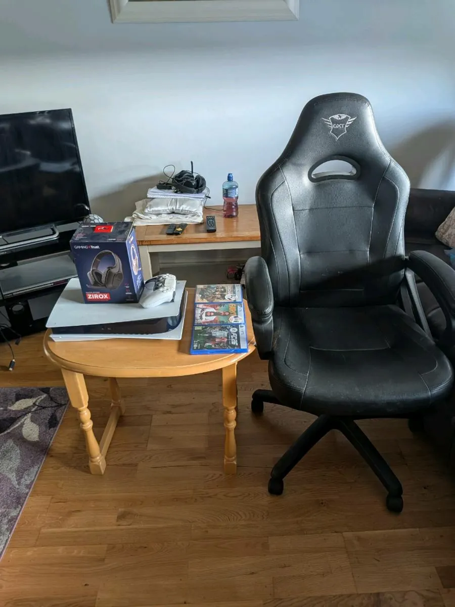 PlayStation 5 1tb - Image 1