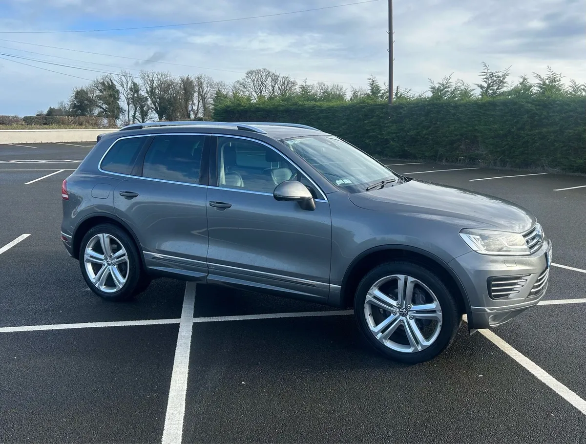 Vw Touareg R-Line - Image 2