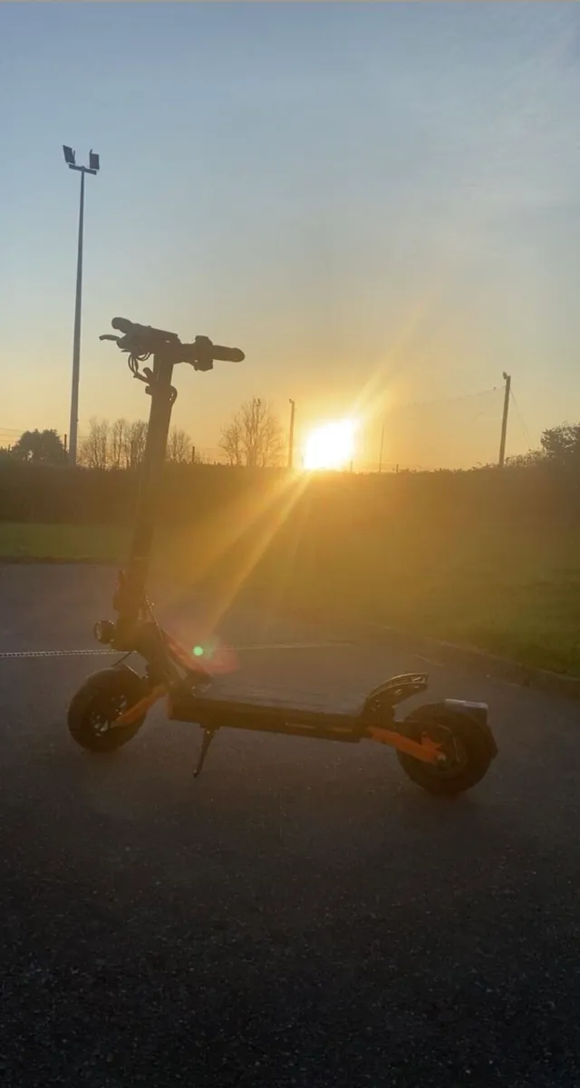 Electric scooter- KuKirin G2 Pro - Image 1