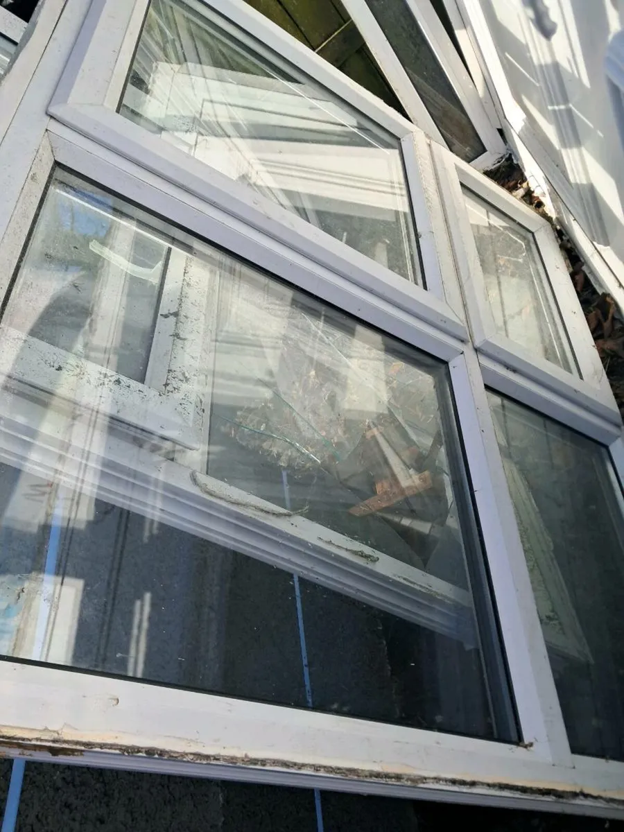 Pvc window 43 inch wide 47binch deep