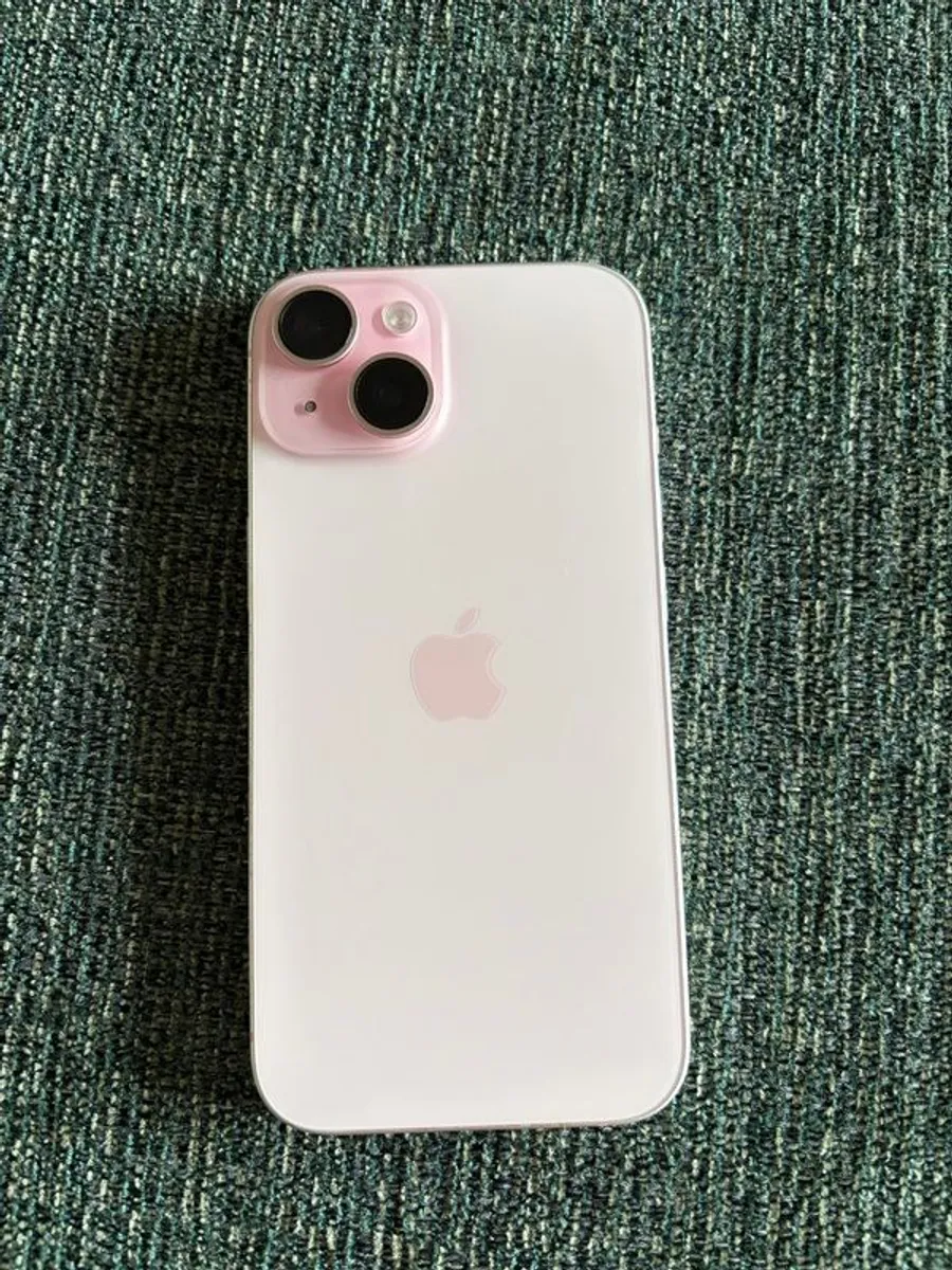 iPhone 15 - Pink - Image 1