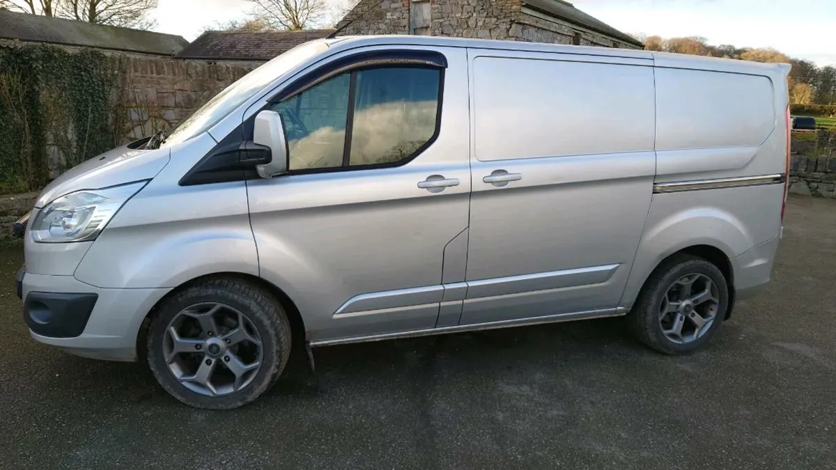 Ford Transit Custom - Image 2