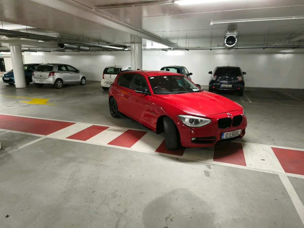 Bmw 1 series very low km  92000 - Image 1