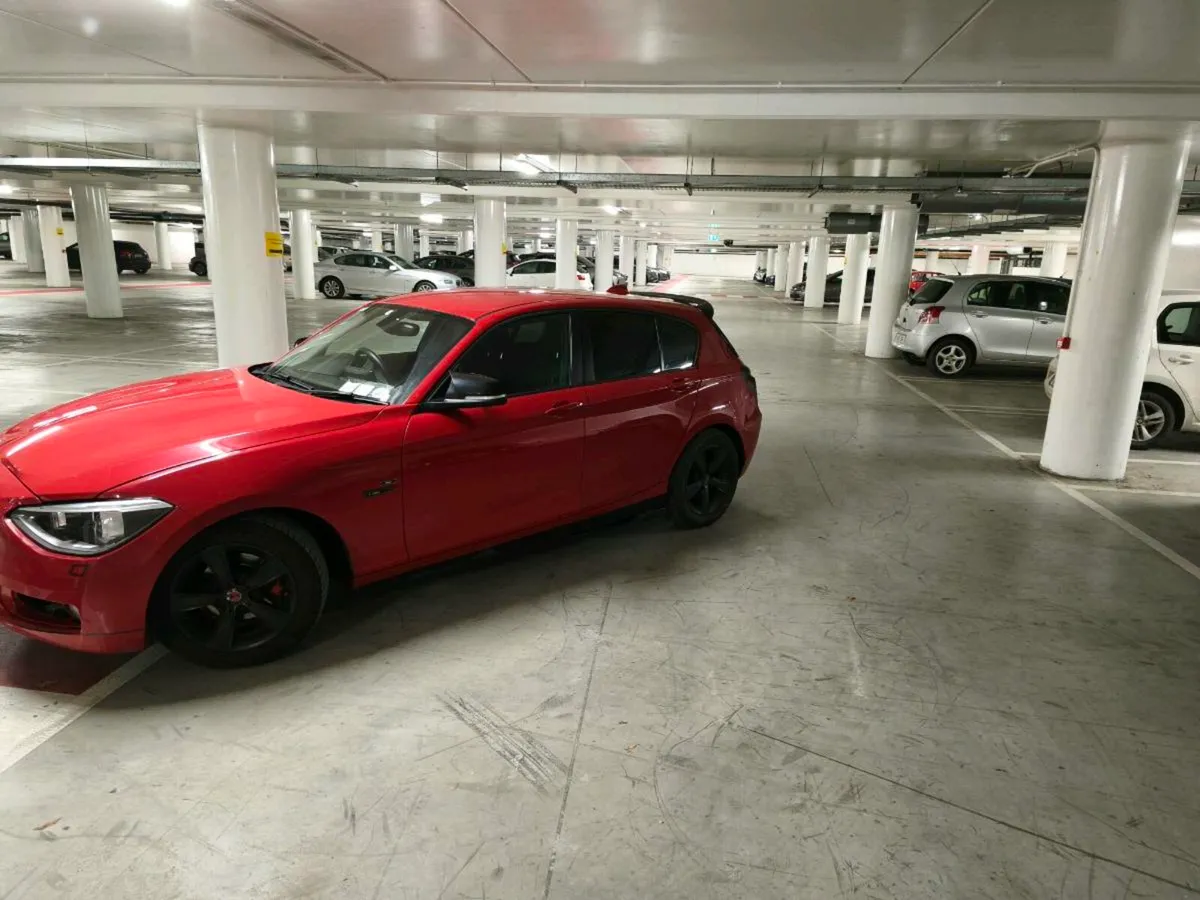 Bmw 1 series very low km  92000 - Image 2