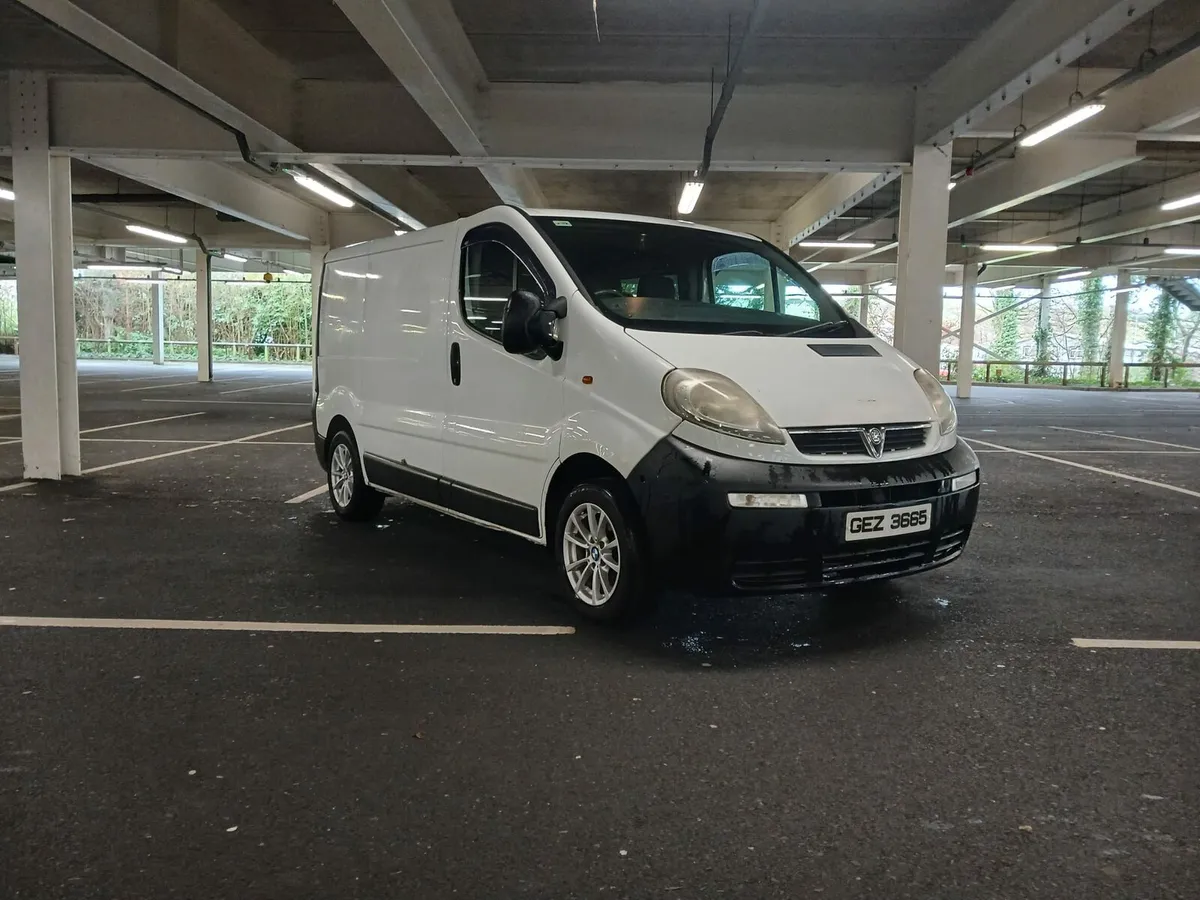 Opel vivaro camper - Image 2