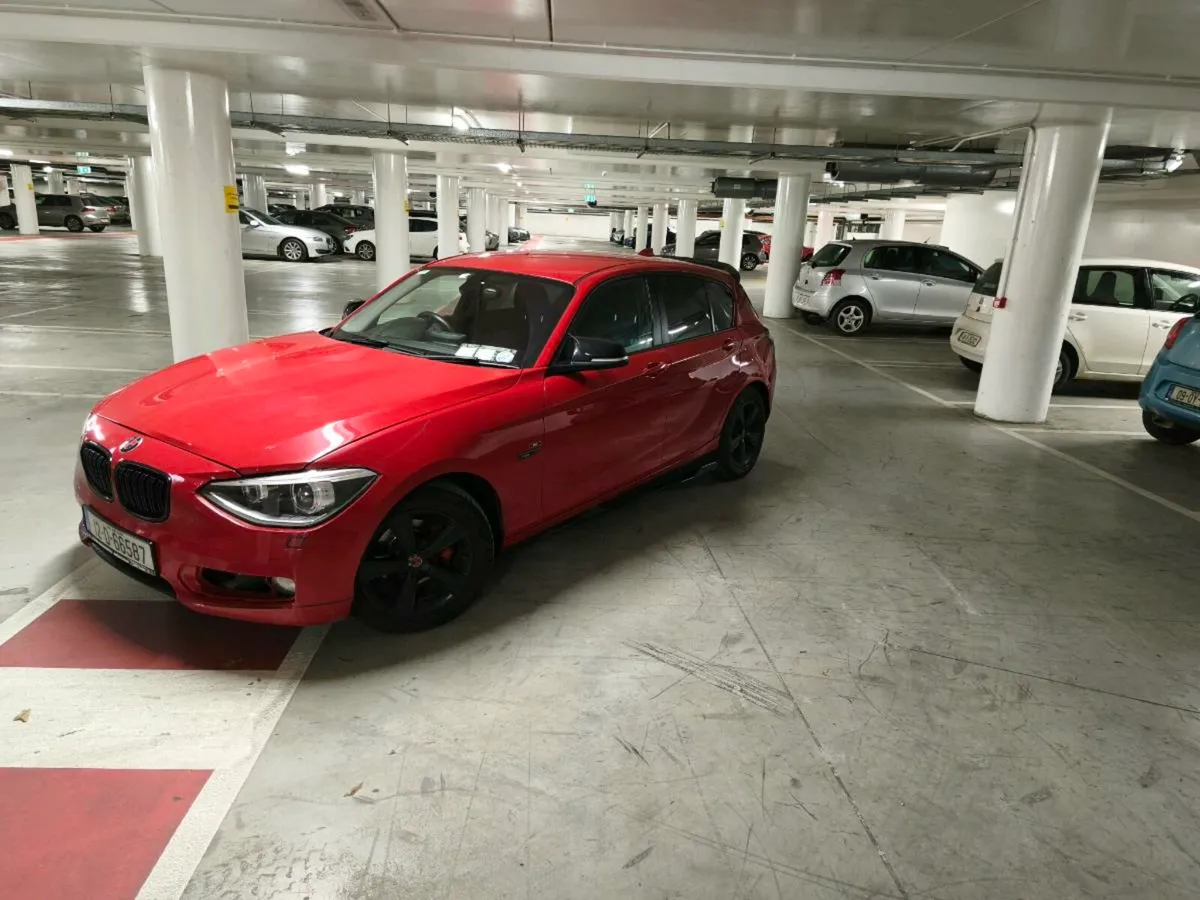 Bmw 1 series very low km  92000 - Image 4