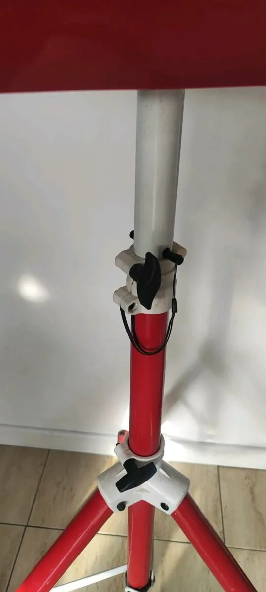 painting stand - Image 3