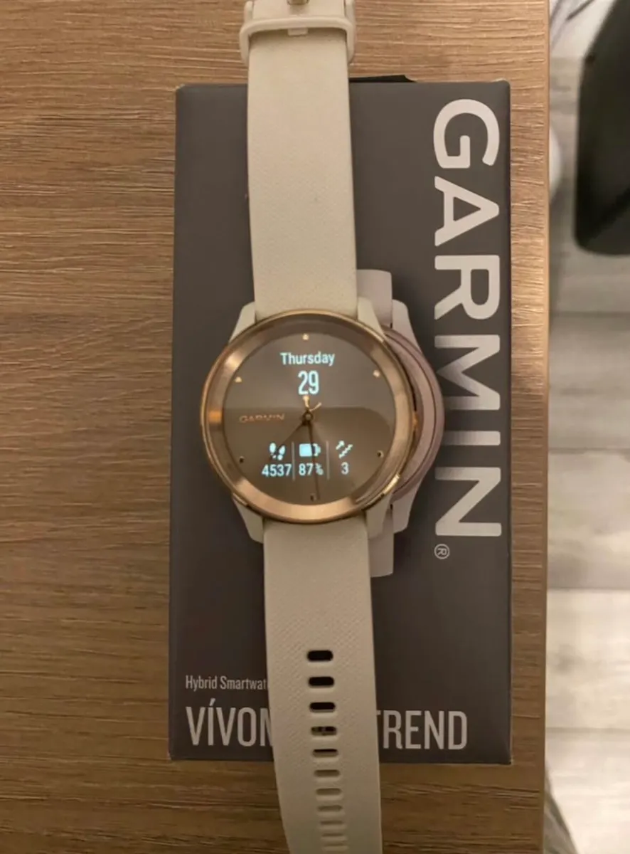 Garmin Vivomove Trend Smartwatch - Image 1