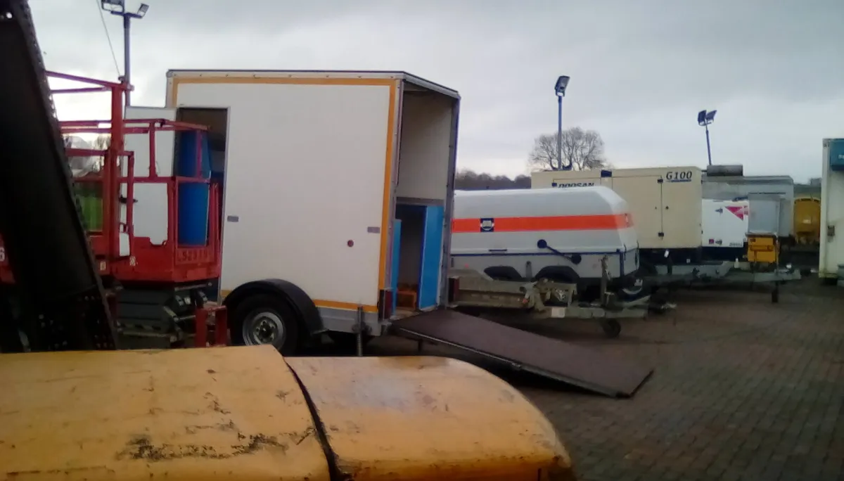 work shop trailer - Image 4