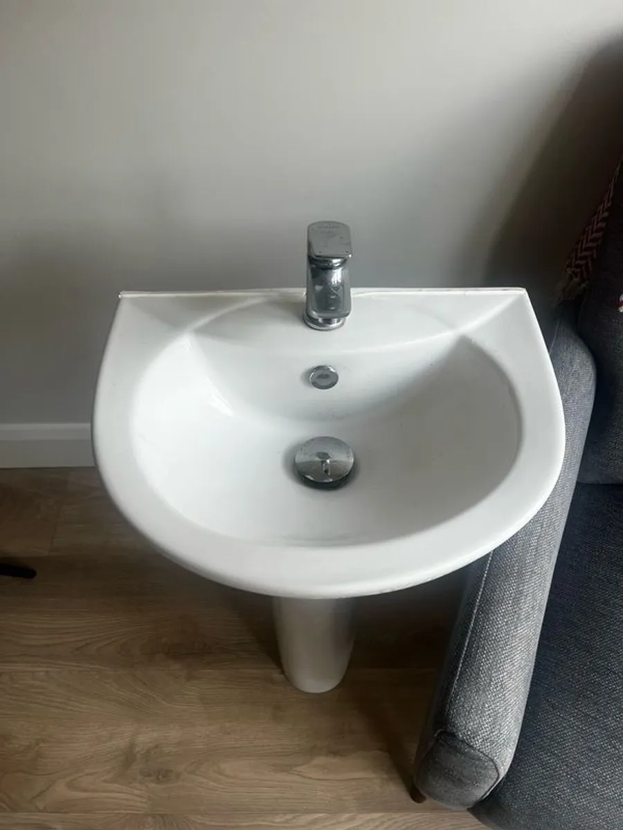 Sink Pedestal and mixer tap for sale - Image 2