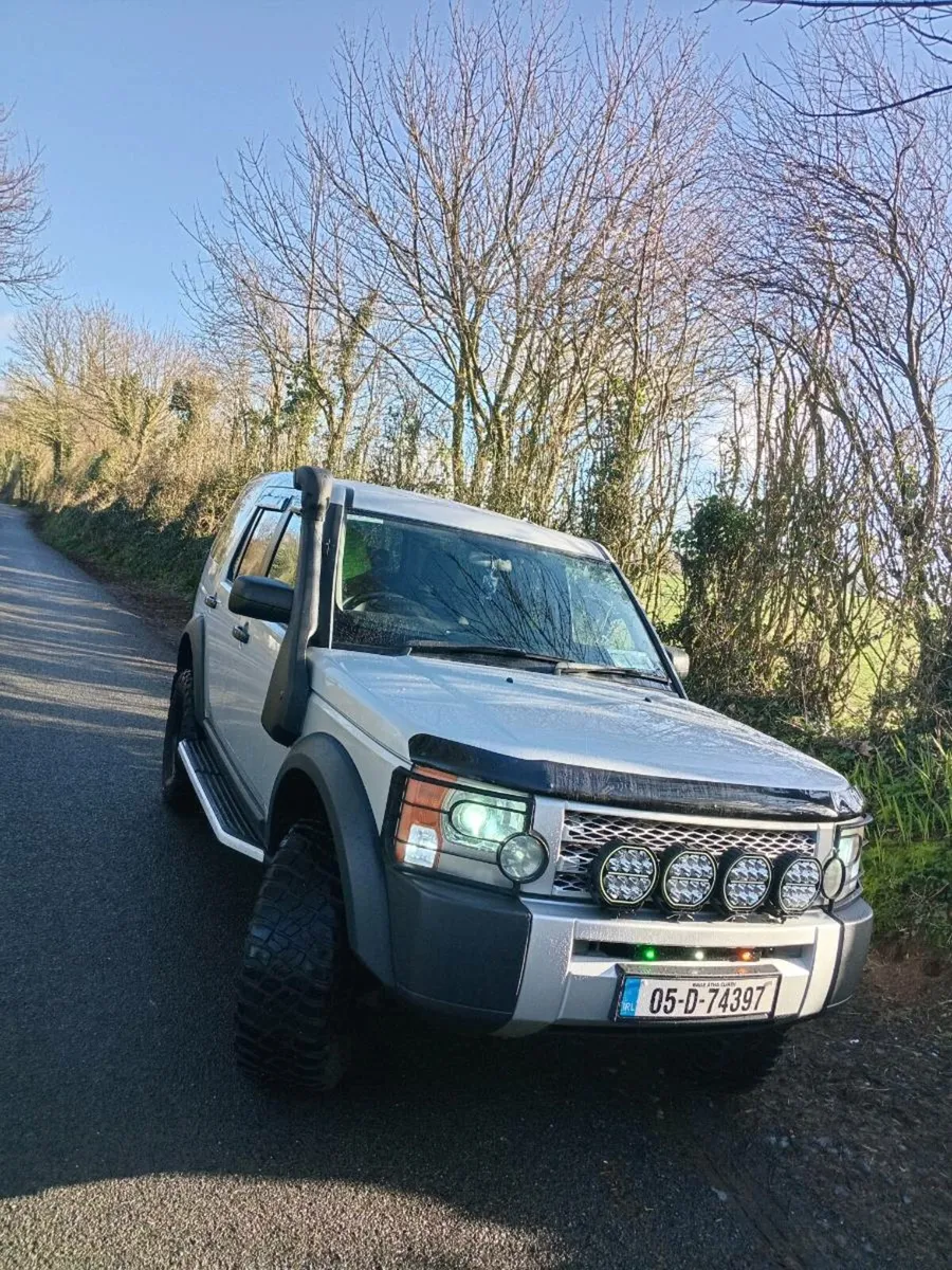Land Rover Discovery crewcab - Image 1