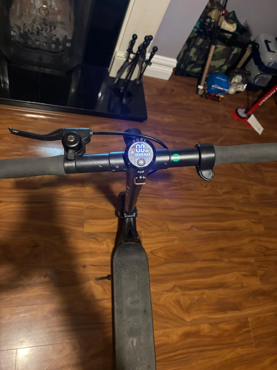 Pure Scooter - Image 4